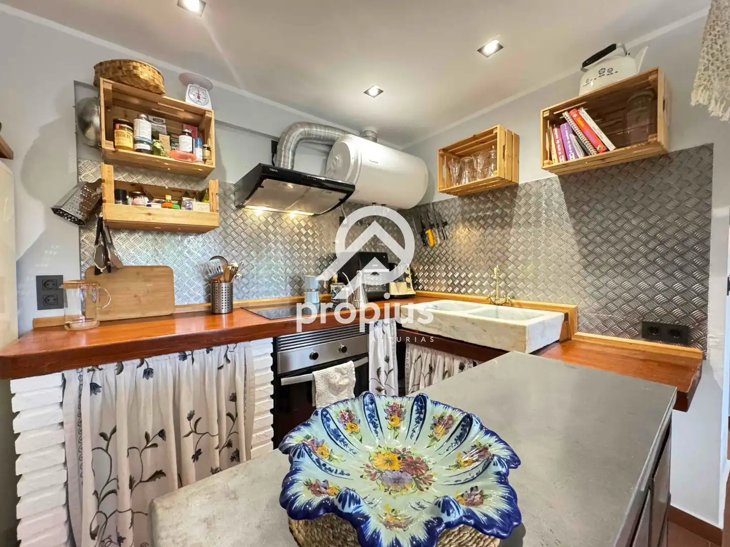 Cocina de Casa o chalet en venta en Ribadesella con Calefacción, Jardín privado y Terraza