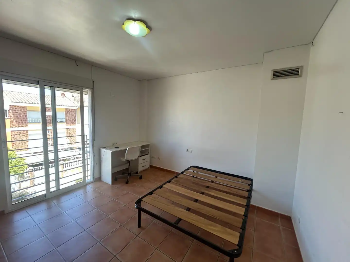 Habitación de Casa adosada en venta en Cullera con Aire acondicionado, Calefacción y Terraza