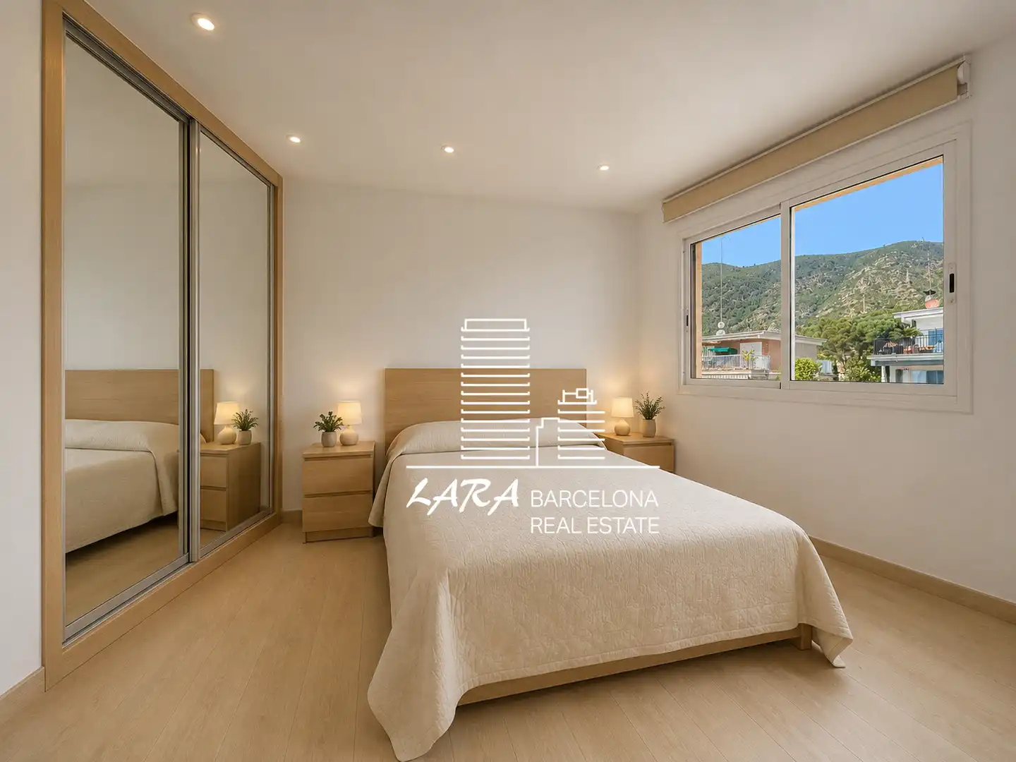 Dormitori de Apartament en venda en Castelldefels amb Traster, Forn i Rentadora
