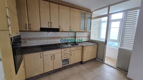 Foto 4 de Piso en venta en Carretera Castilla, 734, O Feal - Xubia, Narón