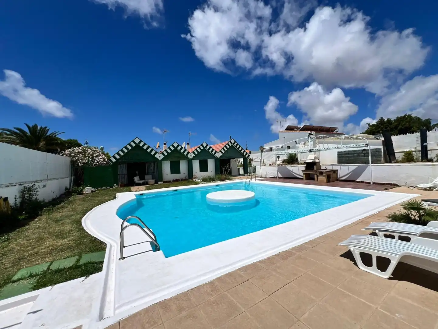 Maison mitoyenne avec piscine à louer à TOUROP KUONI 5, imagen 18