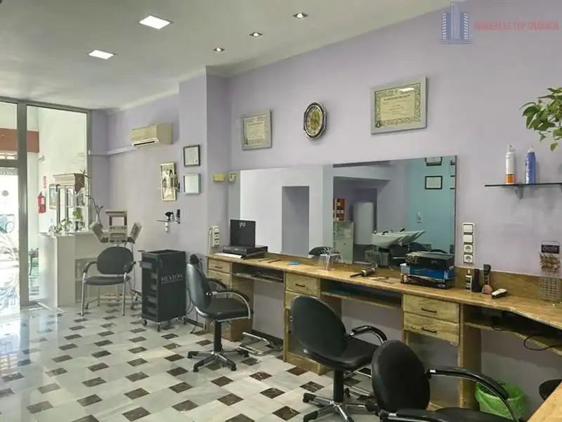 Locale commerciale in vendita a SAN PABLO, imagen 2