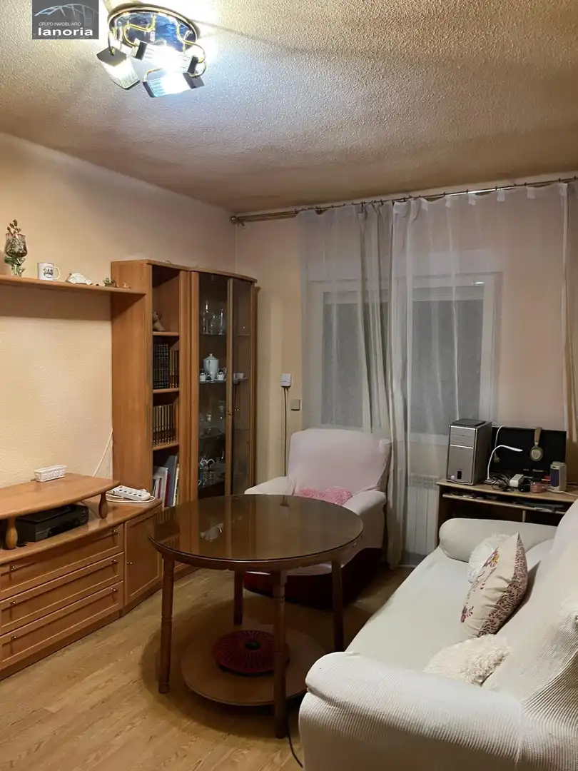Piso con terraza en venta en Industria, imagen 2