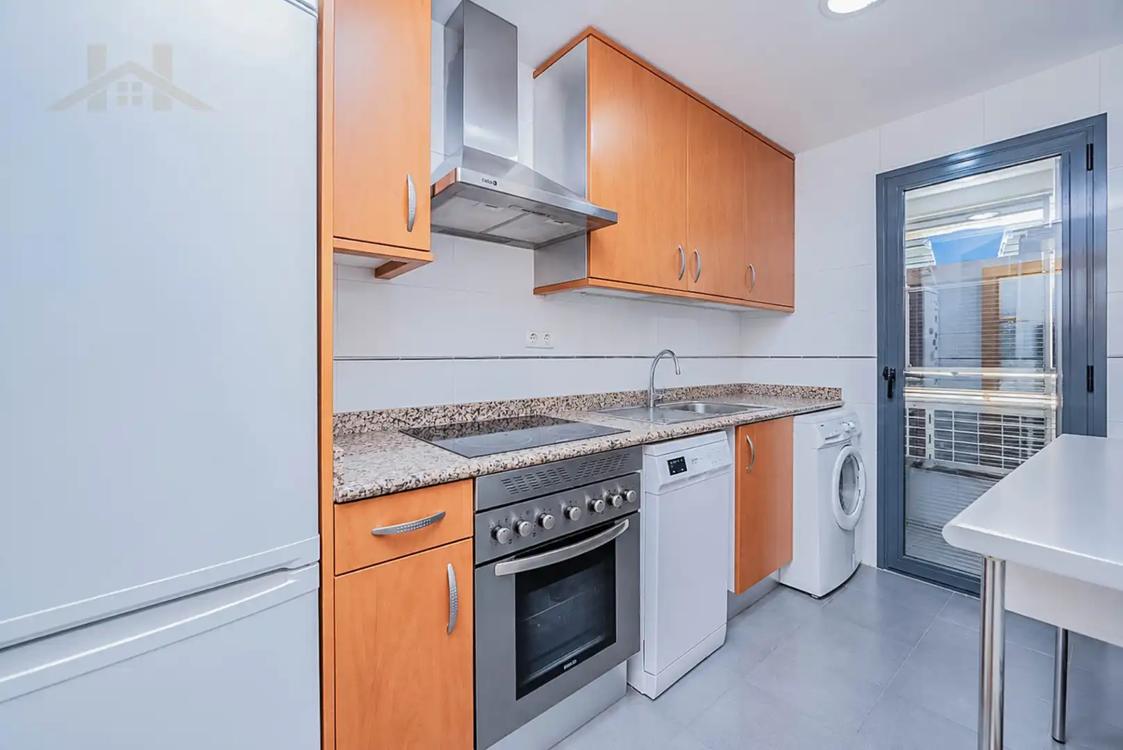 Maisonette mit Aufzug zum Verkauf in Casarrubios del Monte pueblo, imagen 5