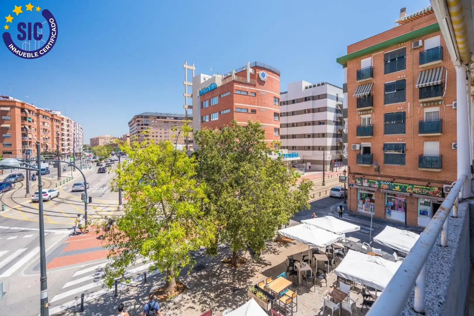 Vista exterior de Piso en venta en Valencia con Aire acondicionado, Calefacción y Terraza