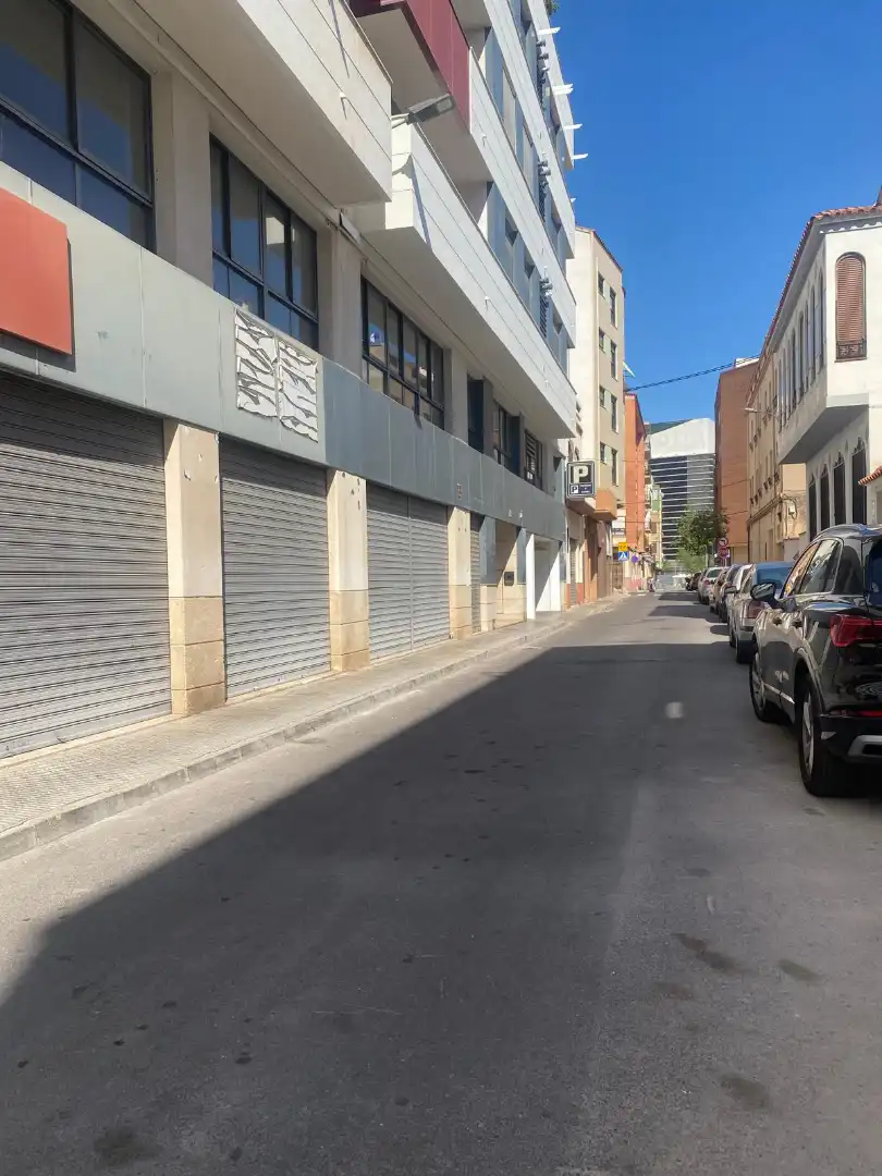 Exterior view of Study for sale in Castellón de la Plana / Castelló de la Plana  with Heating, Furnished and Oven