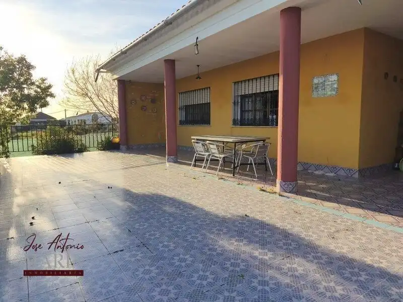 Terrace of Country homes for sale in Mérida  with Air Conditioner and Alarm