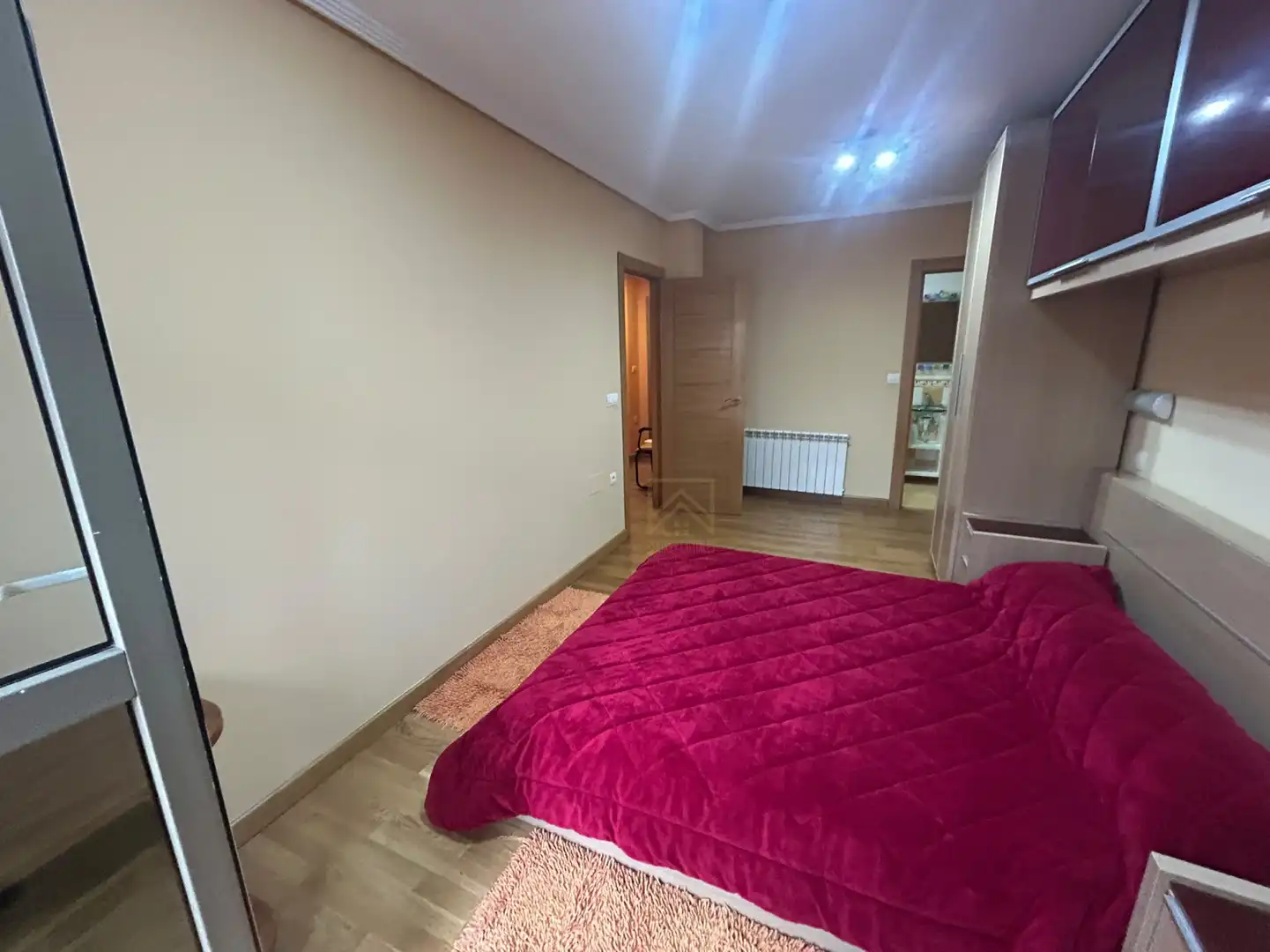 Habitación de Piso de alquiler en Corvera de Toranzo con Calefacción, Jardín privado y Terraza