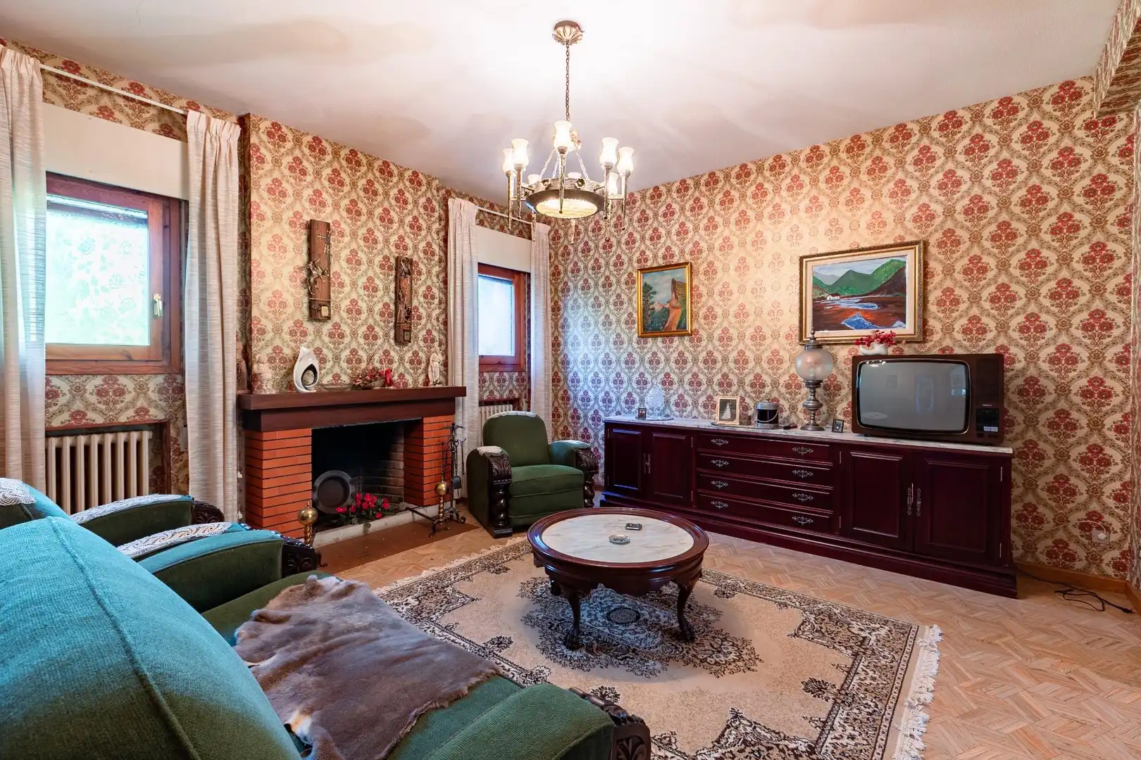 Wohnzimmer von Country house zum Verkauf in Sabiñánigo mit Heizung, Privatgarten und Terrasse