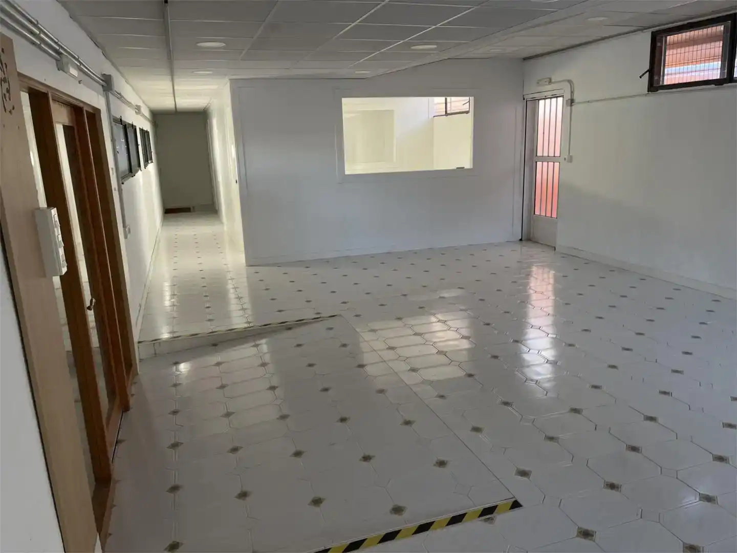 Nau industrial de lloguer en Fortuna