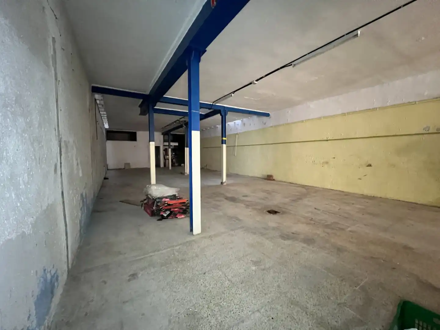 Local de alquiler en Sant Boi de Llobregat