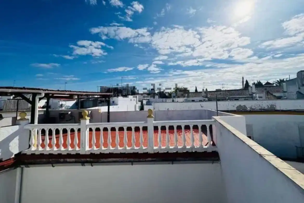 House for sale in Calle Porvera