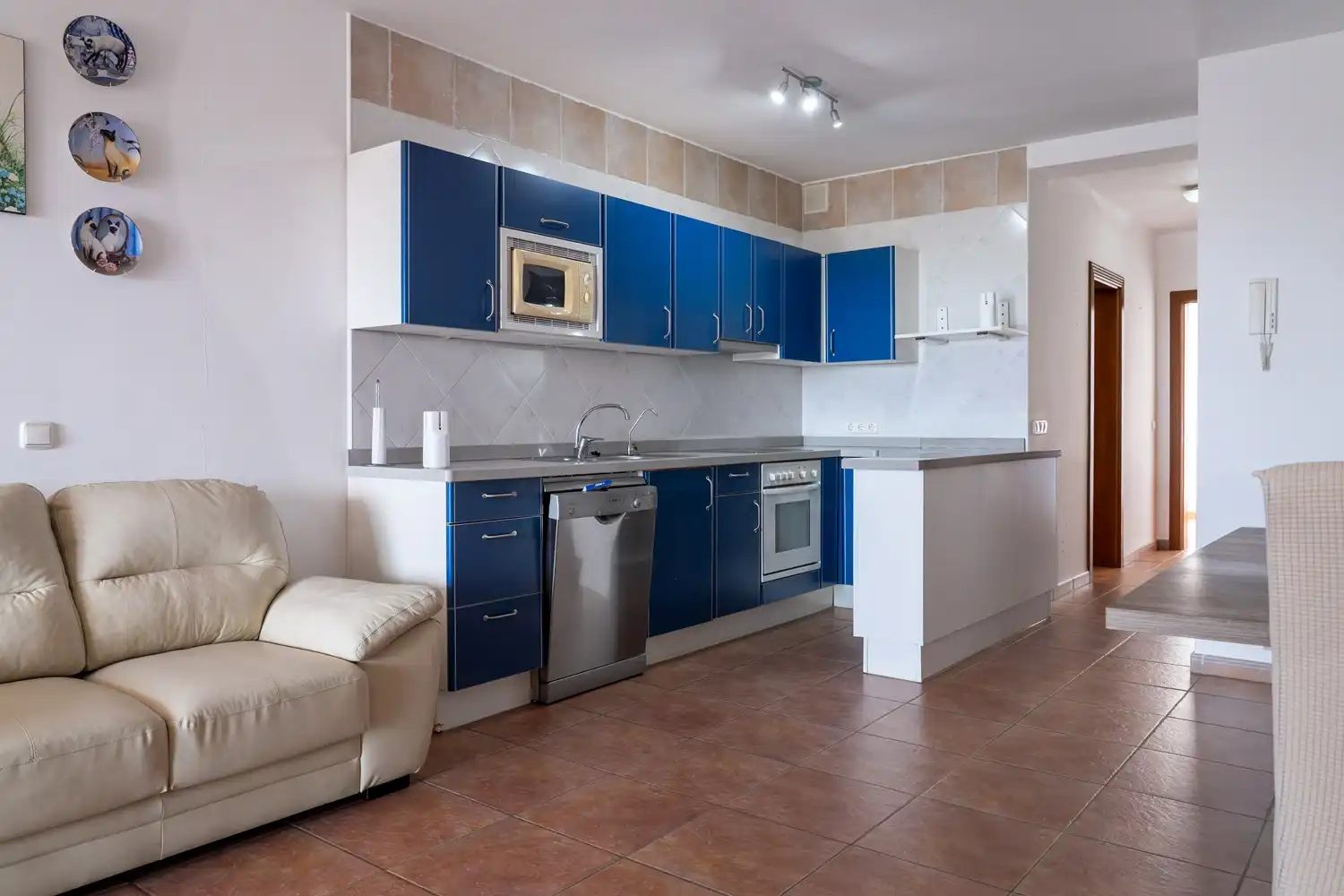 Cuina de Apartament en venda en Teguise amb Terrassa, Moblat i Piscina comunitària