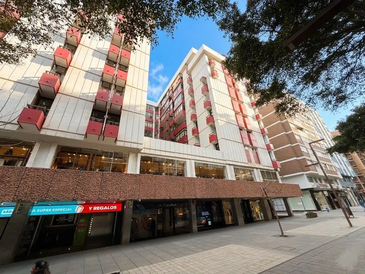 Vista exterior de Pis en venda en Las Palmas de Gran Canaria amb Calefacció, Terrassa i Traster