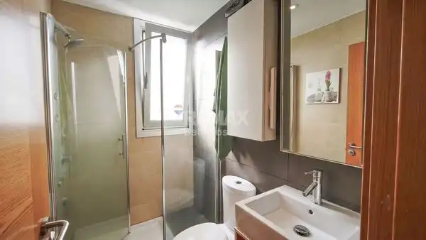 Bany de Apartament en venda en Baiona amb Calefacció, Parquet i Terrassa