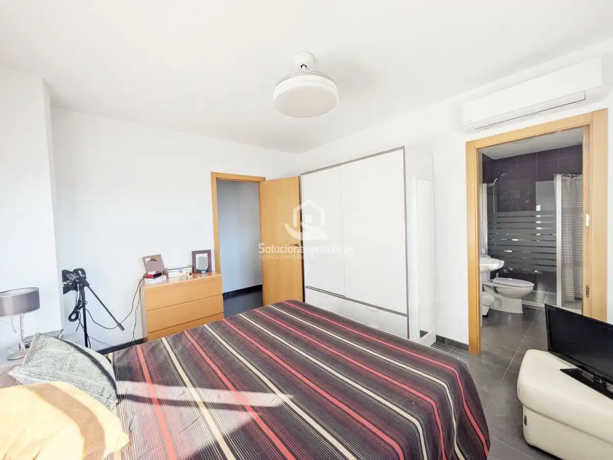 Habitación de Ático en venta en Los Villares con Aire acondicionado, Terraza y Trastero