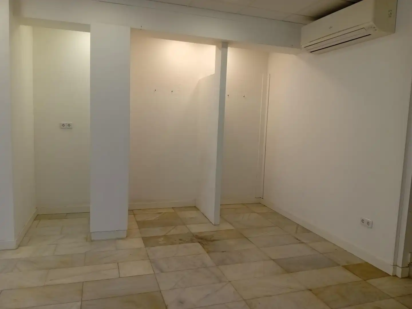 Gewerbefläche zur Miete in Centre, imagen 11
