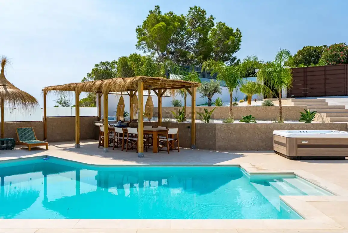 Piscina de Casa o chalet en venta en Altea con Aire acondicionado, Calefacción y Jardín privado