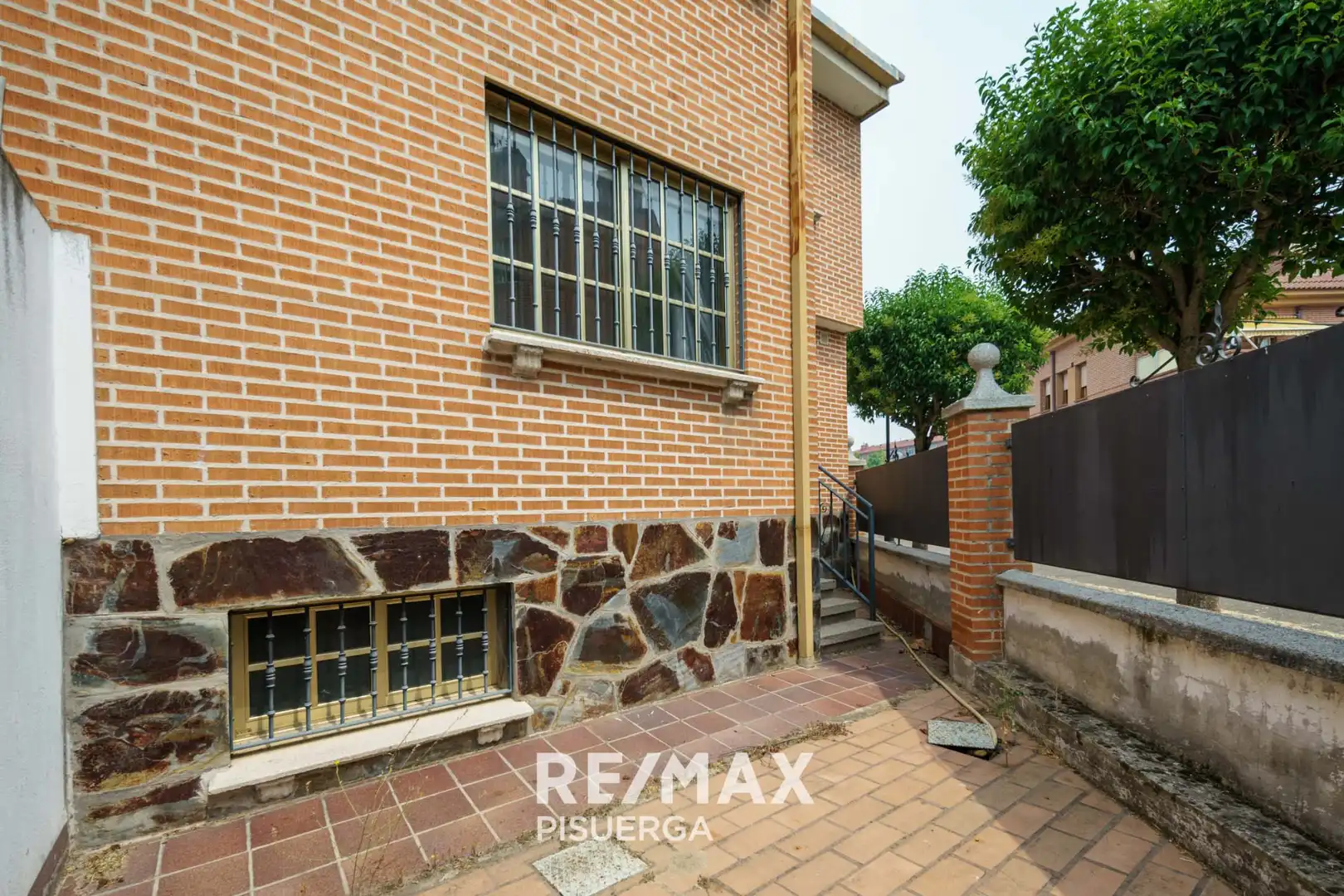 Chalet con jardín en venta en Calle Castilla y León 1, imagen 11