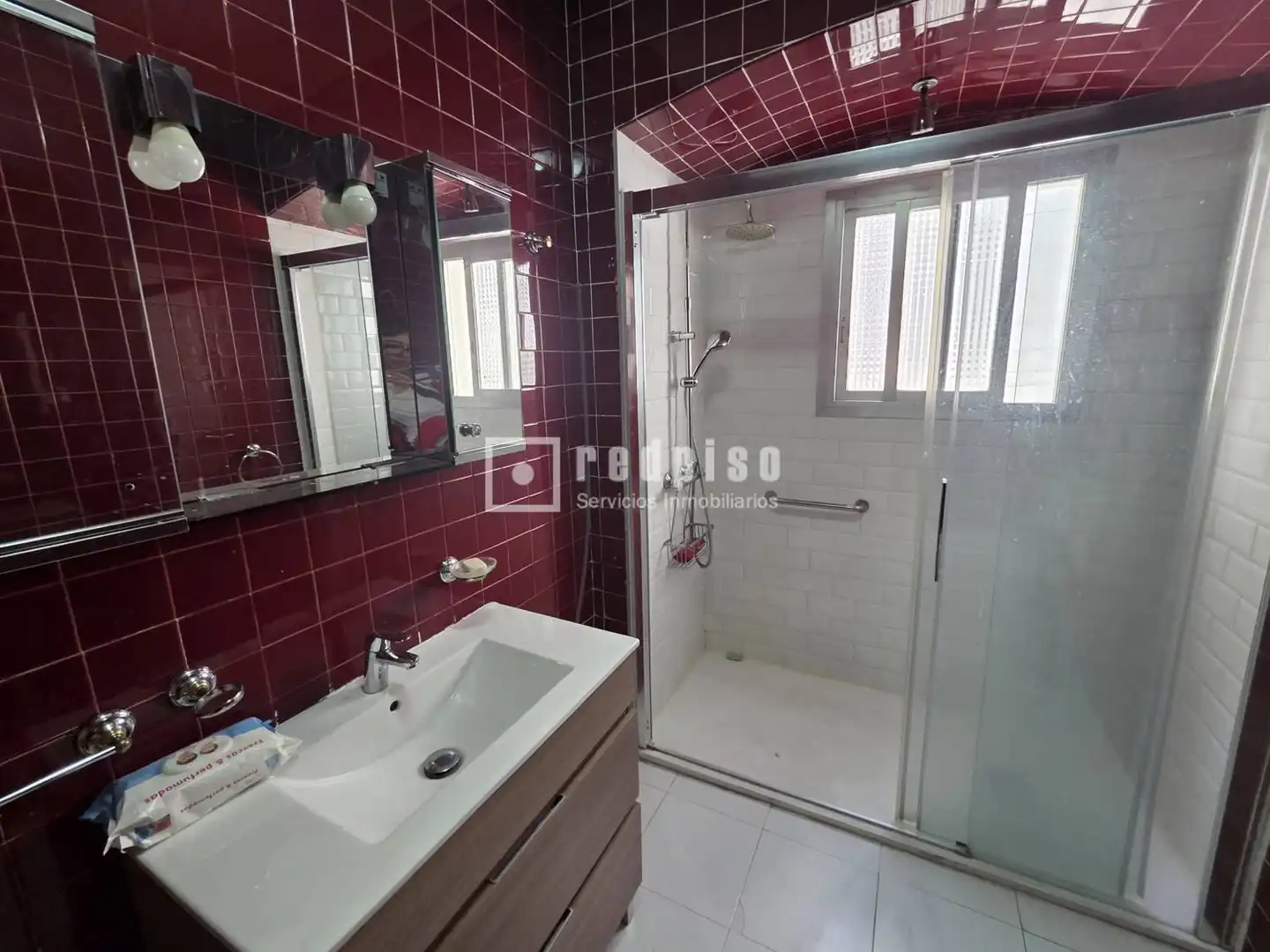 Badezimmer von Wohnung zum Verkauf in Madrid mit Heizung, Parkett und Terrasse