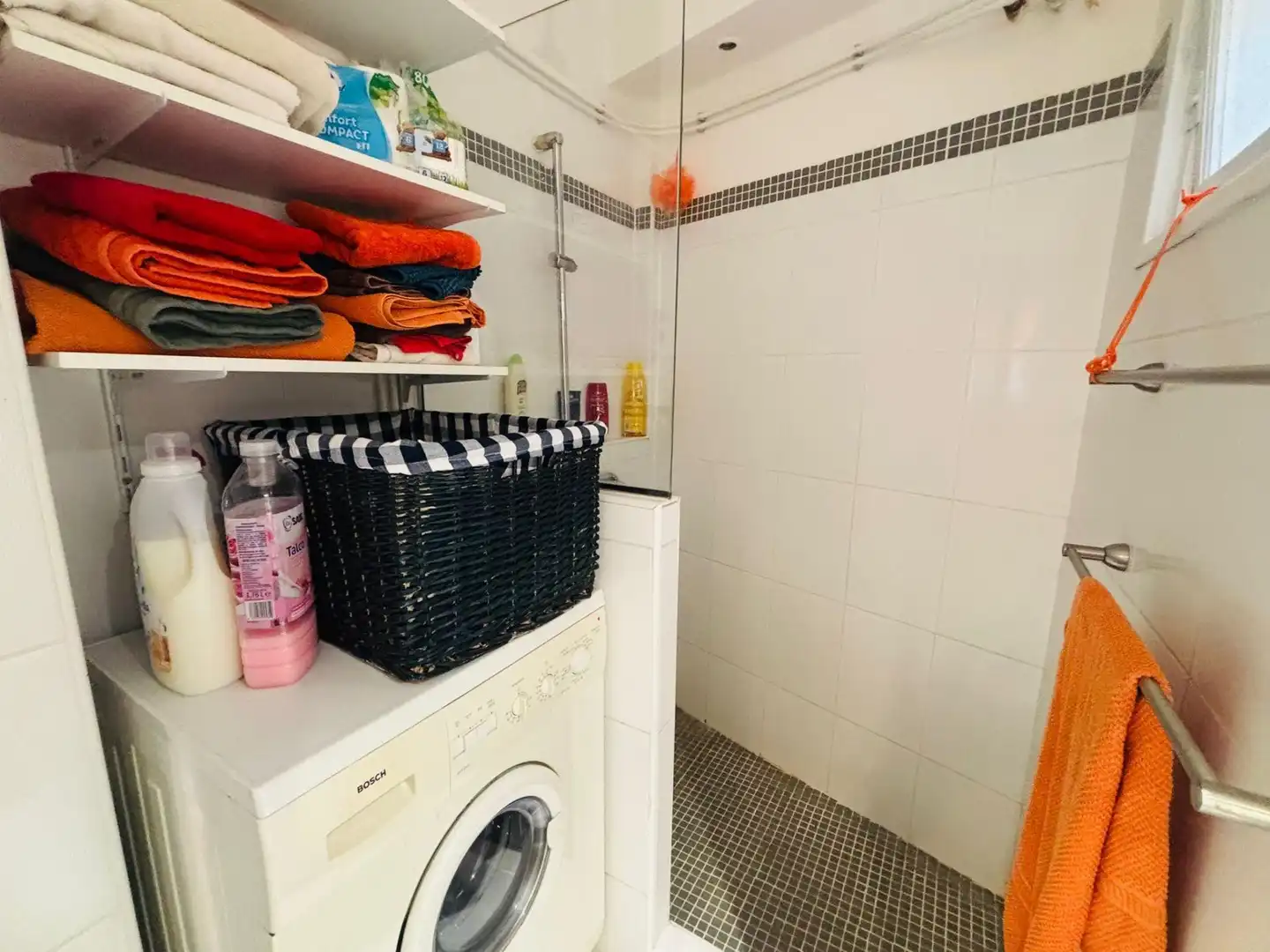 Bathroom of Flat for rent in Es Castell  with Air Conditioner, Heating and Terrace