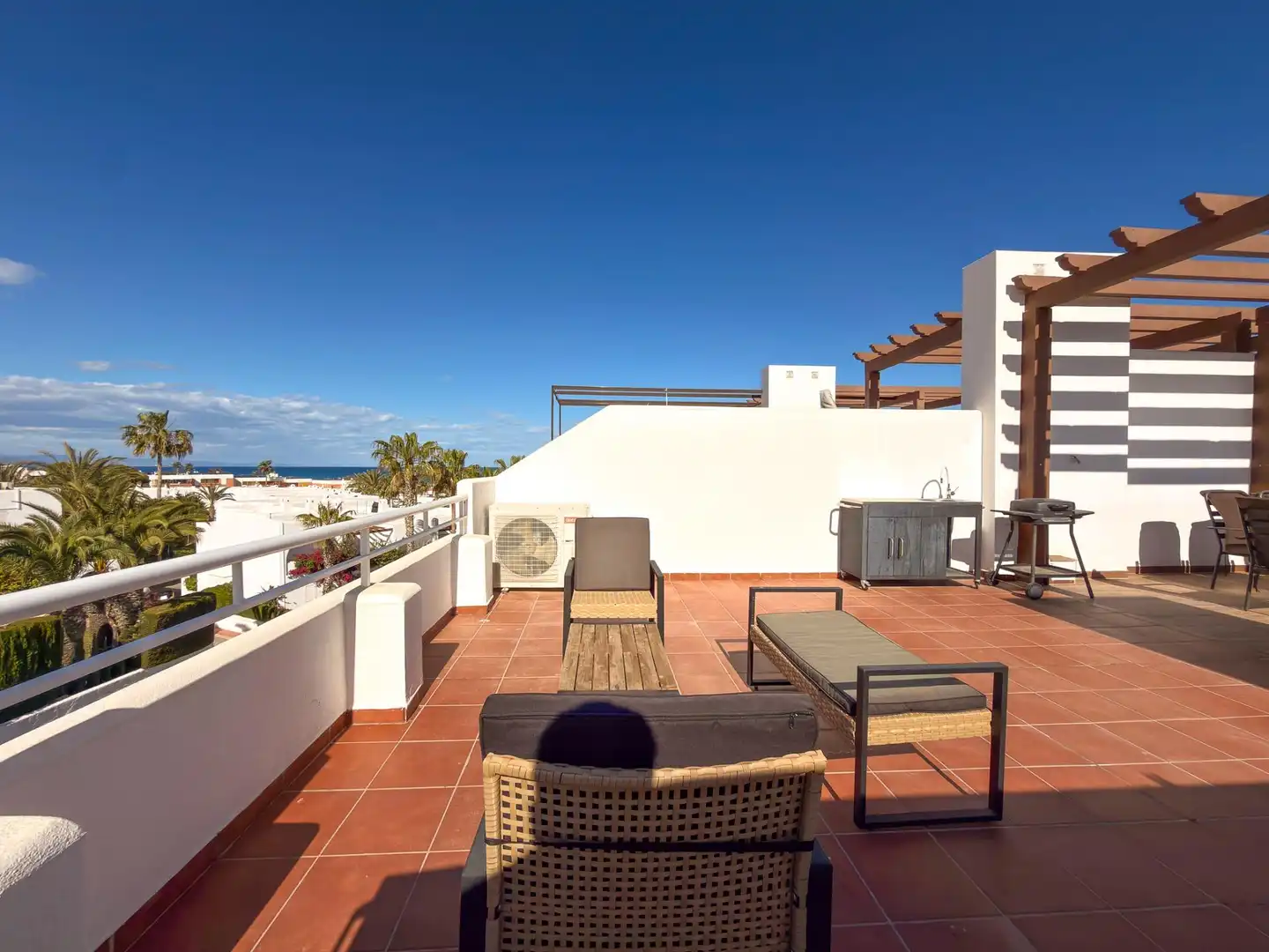 Terraza de Ático en venta en Mojácar con Aire acondicionado, Calefacción y Jardín privado