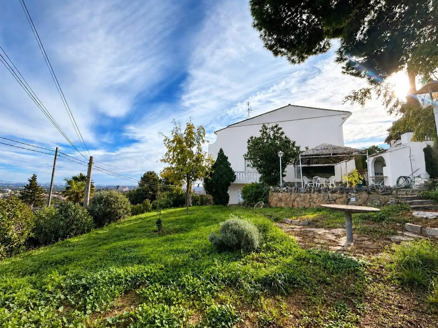Casa aparellada amb terrassa en venda a Sierra Perenchiza - Cumbres de Calicanto - Sto Domingo