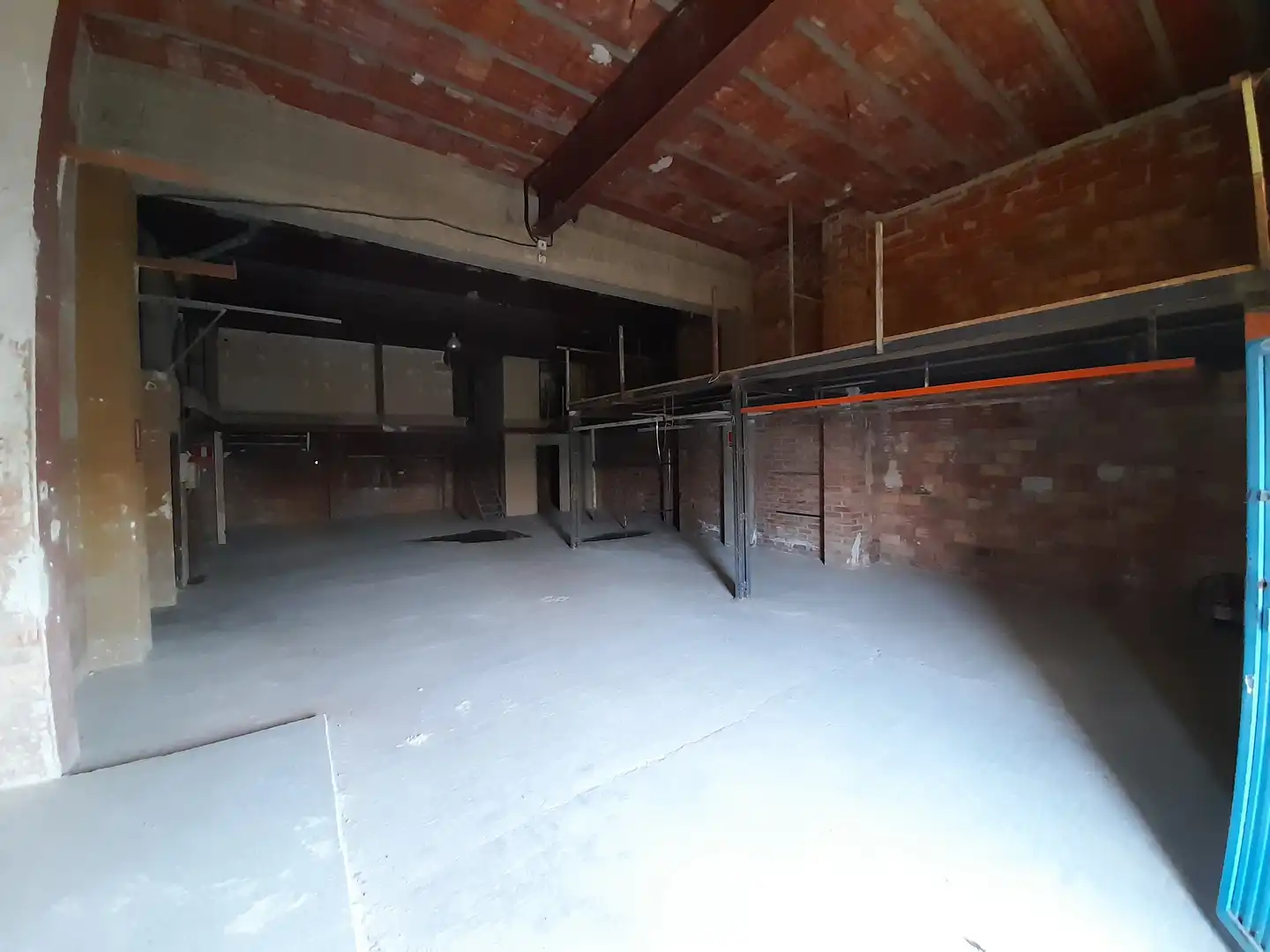 Local comercial en venta en Almirall Folch, imagen 5