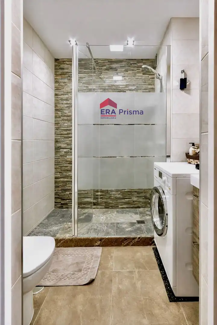 Baño de Apartamento en venta en Adeje con Jardín privado, Terraza y Piscina comunitaria