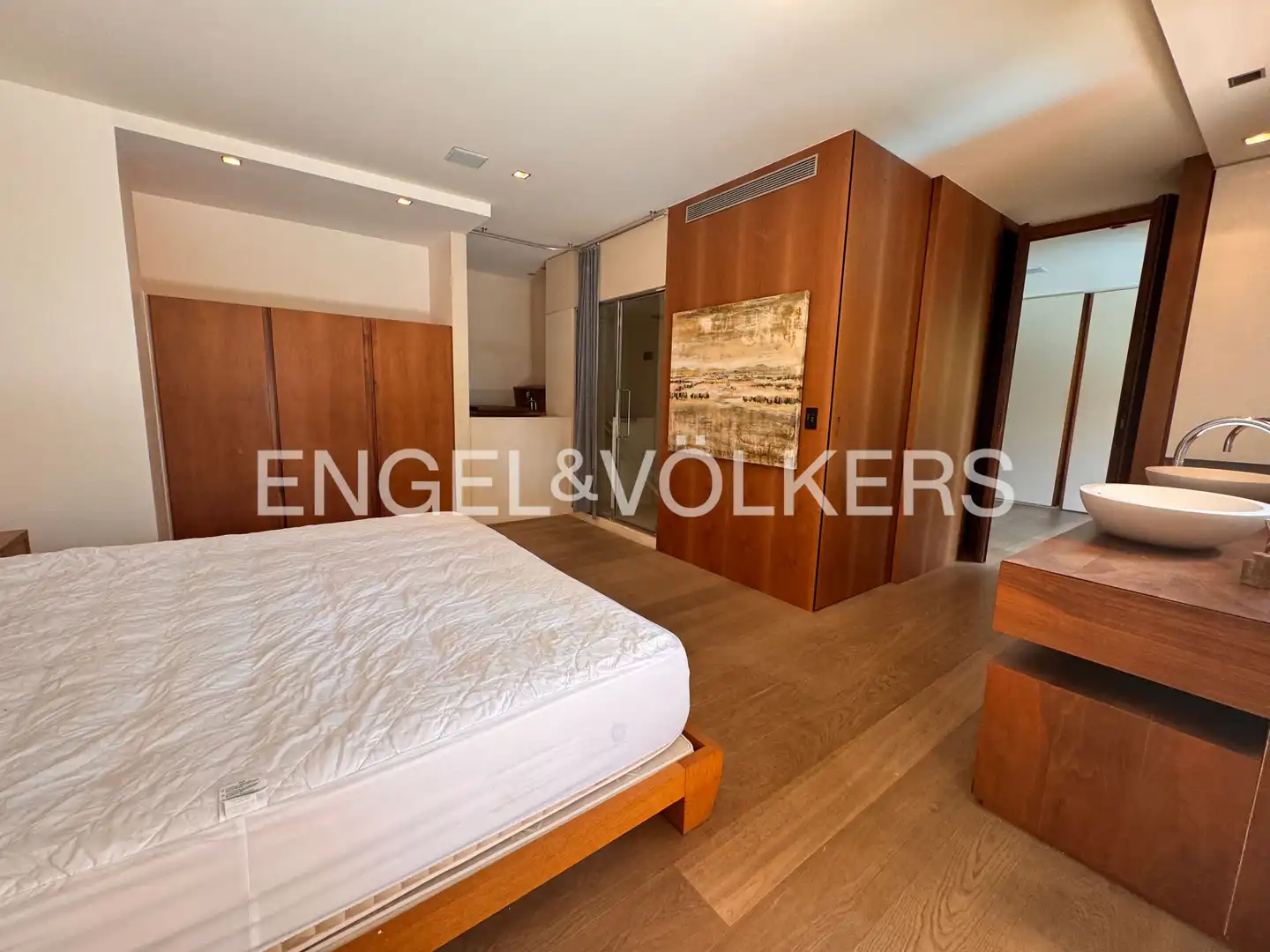 Bedroom of Flat for rent in Les Corts