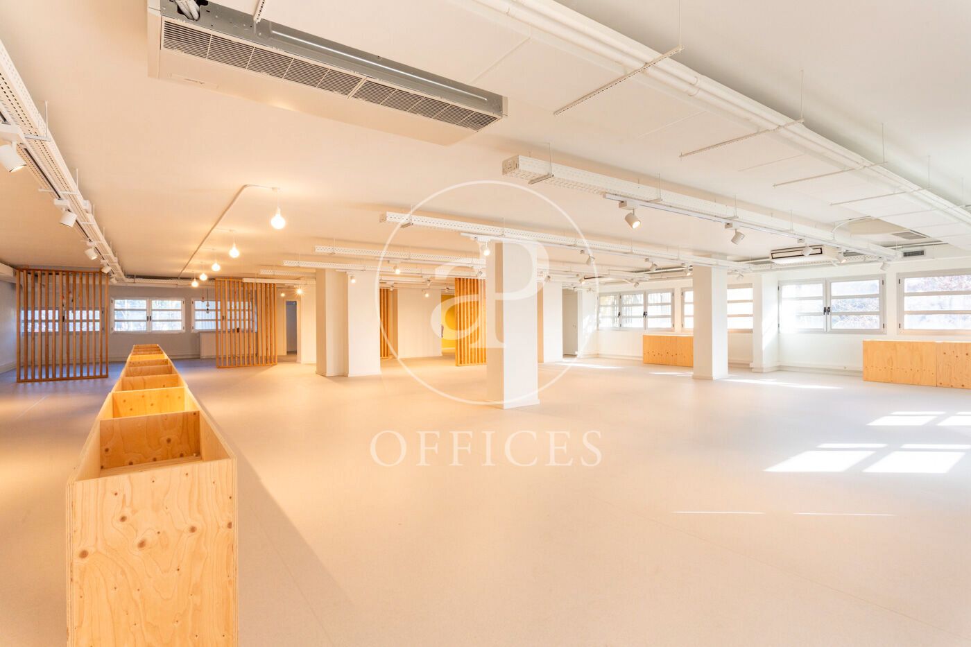 Oficina en venda en Esplugues de Llobregat amb Aire condicionat i Calefacció