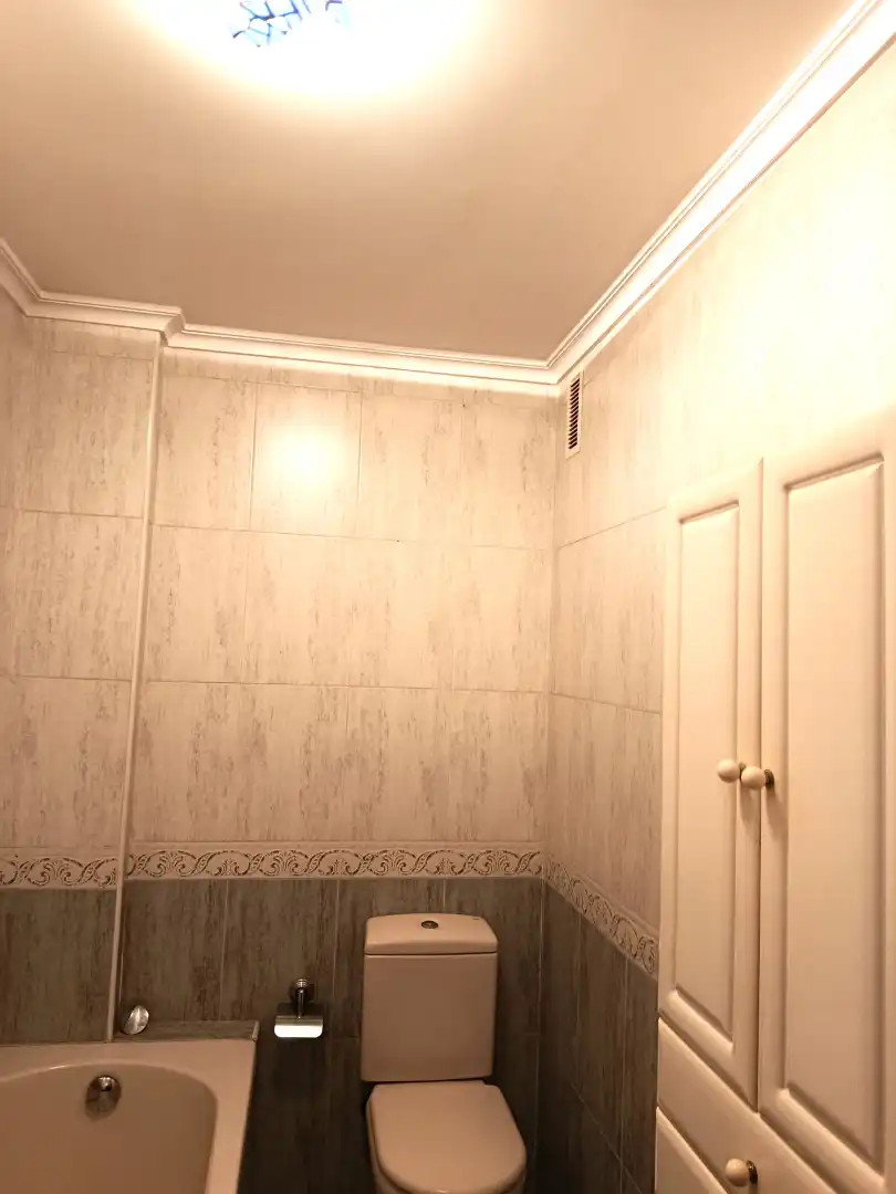 Baño de Piso de alquiler en Santander con Calefacción y Amueblado