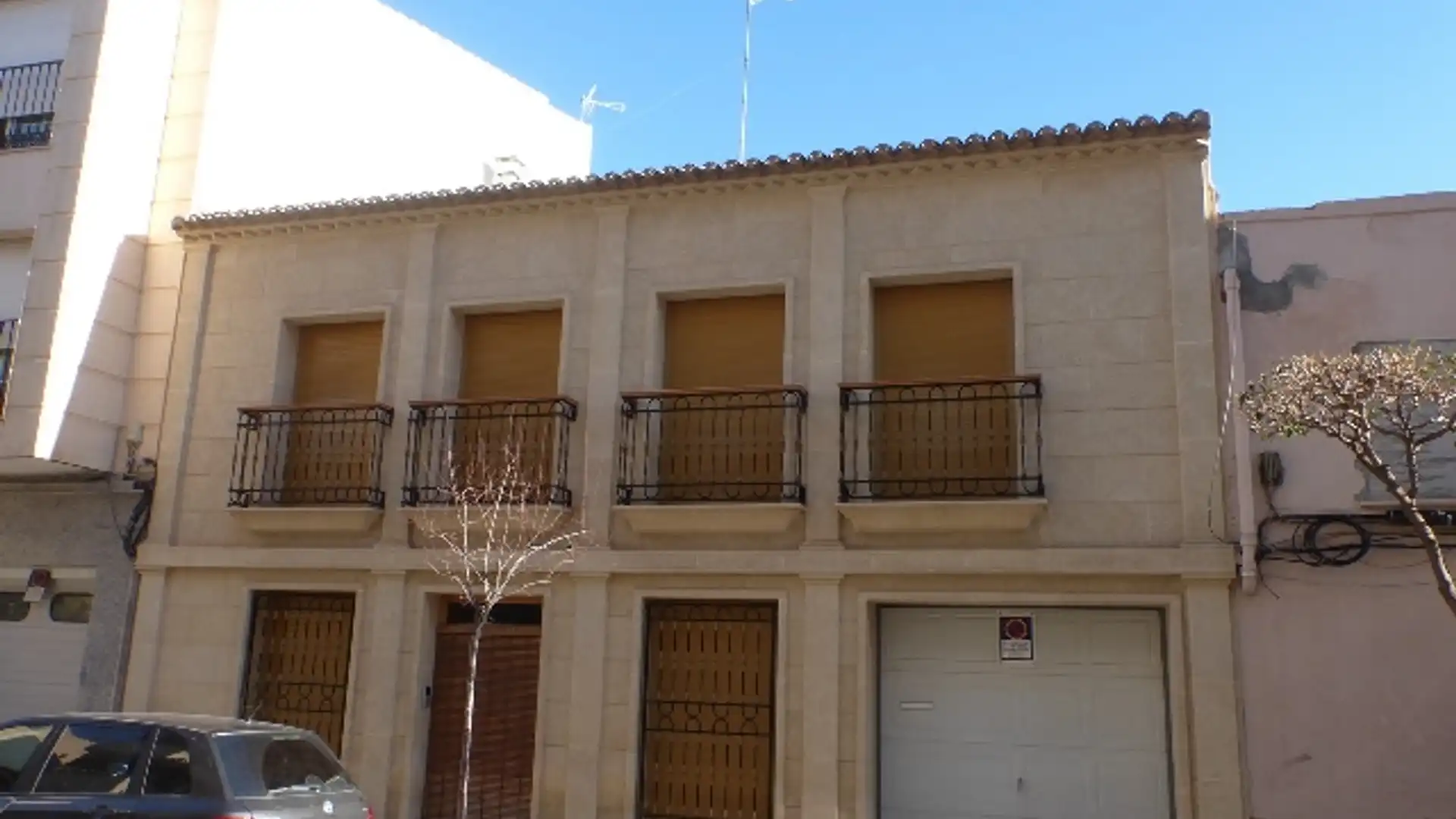 Vista exterior de Piso en venta en Yecla