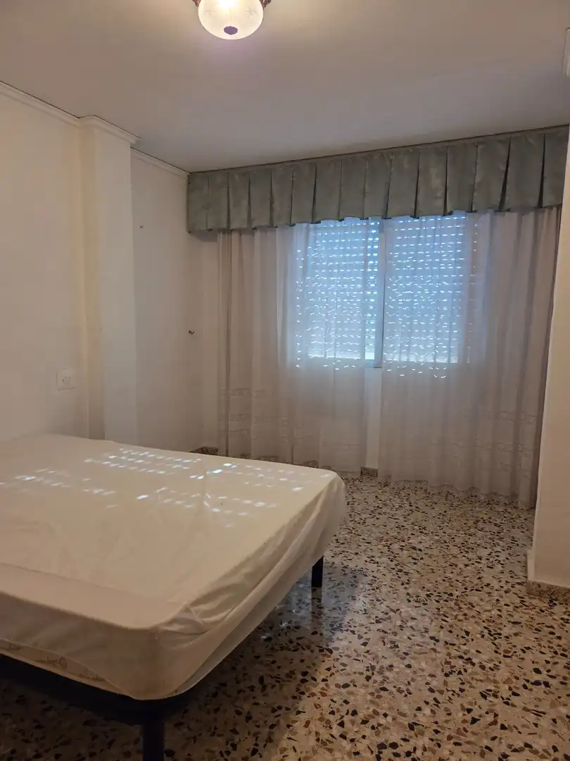 Habitación de Piso en venta en Tavernes de la Valldigna con Aire acondicionado