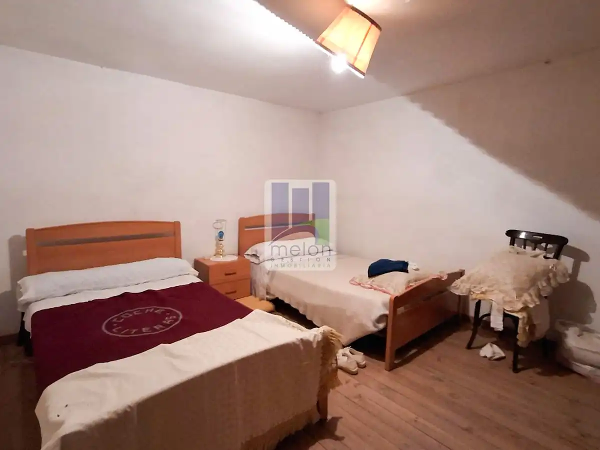 Habitación de Casa o chalet en venta en Montorio con Trastero