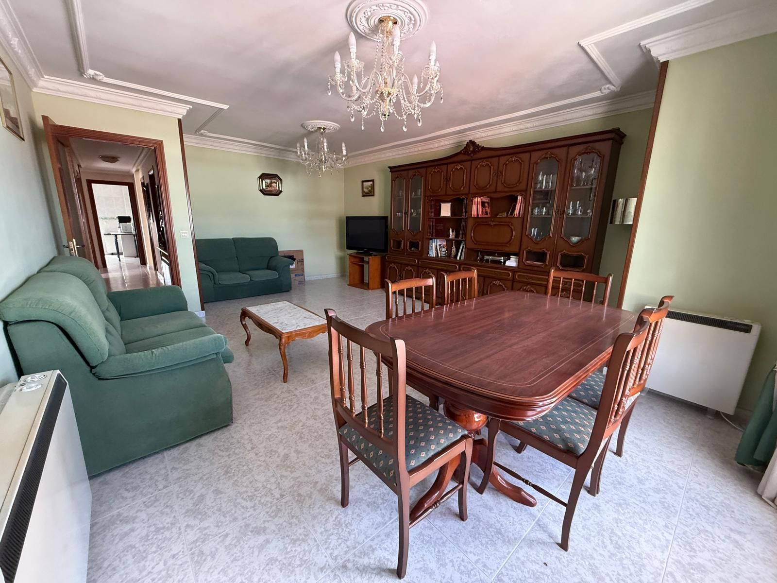 Menjador de Pis en venda en Peñaranda de Bracamonte amb Calefacció i Traster