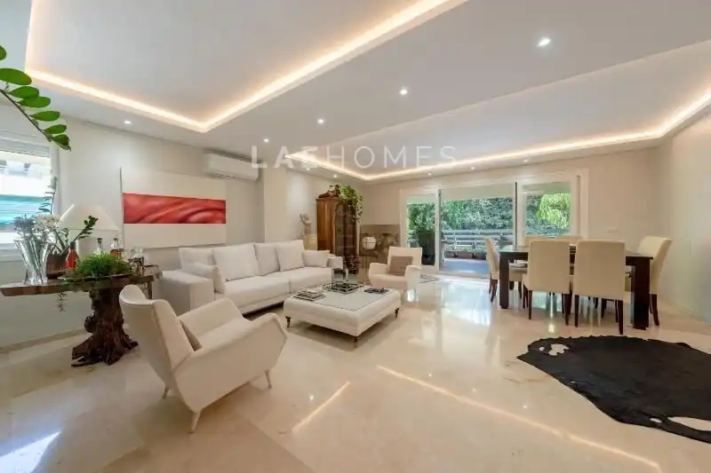 Wohnung zum Verkauf in Calle Camilo José Cela, Playa Bajadilla - Puertos