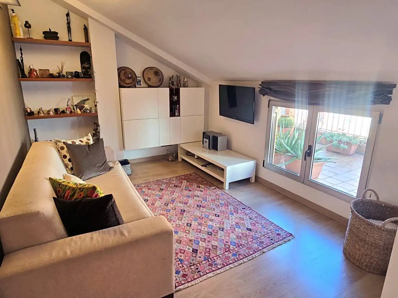 Wohnzimmer von Dachboden zum Verkauf in Valencia mit Klimaanlage, Heizung und Terrasse
