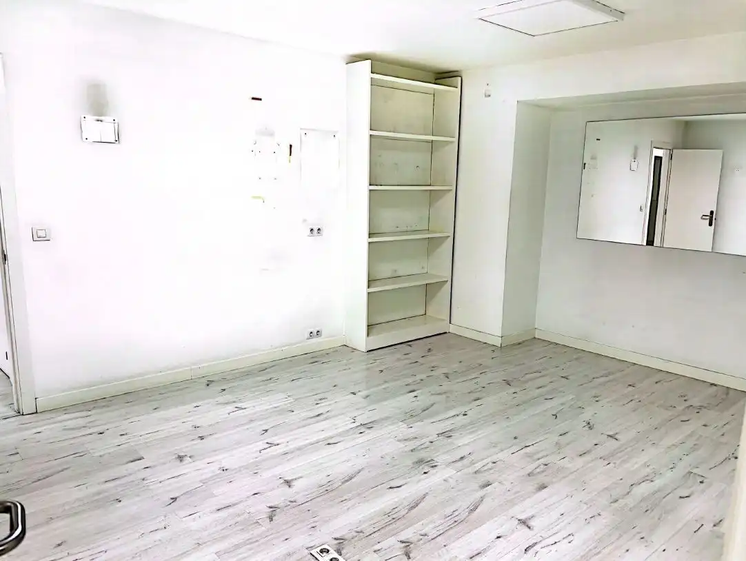 Office for sale in Ourense Capital   with Air Conditioner