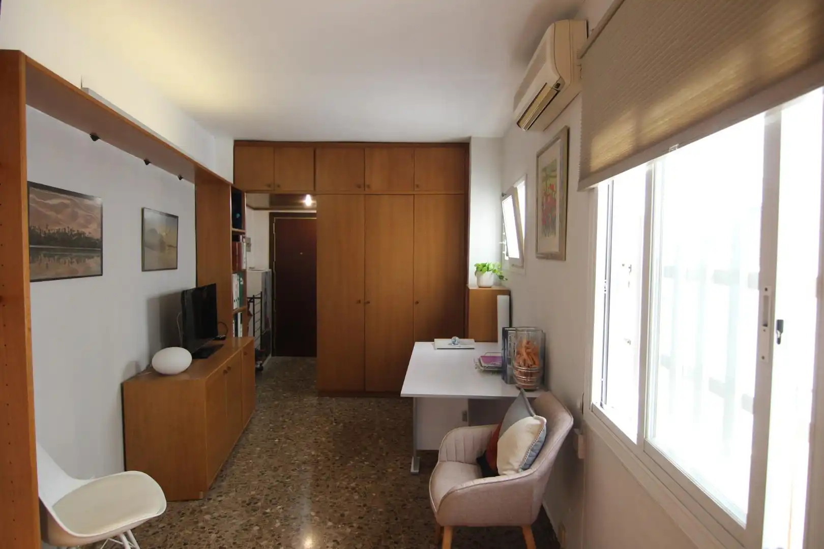 Sala de estar de Estudio en venta en Barcelona con Terraza
