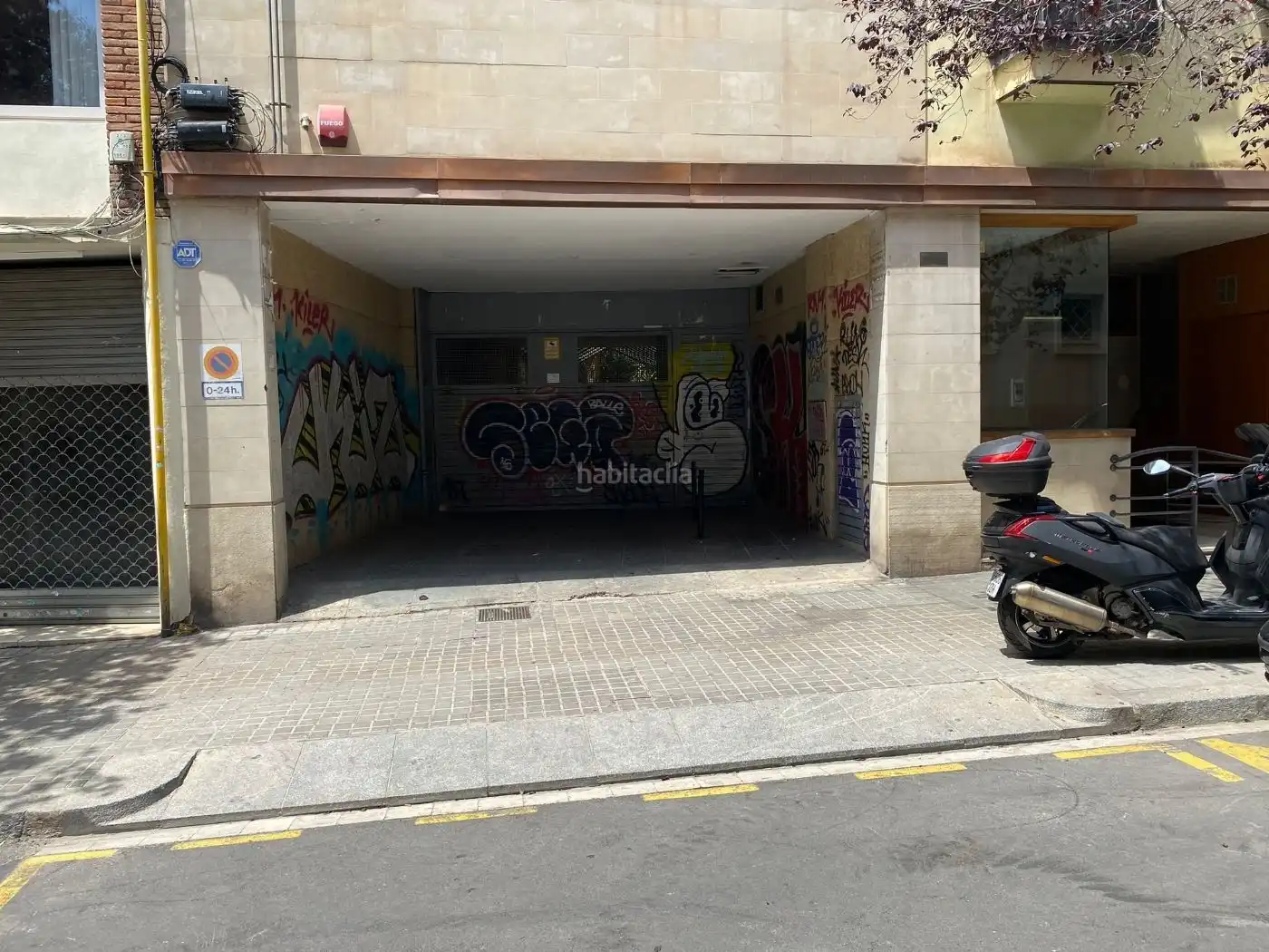 Individual for sale in Carrer de Sant Hermenegild 20, imagen 2