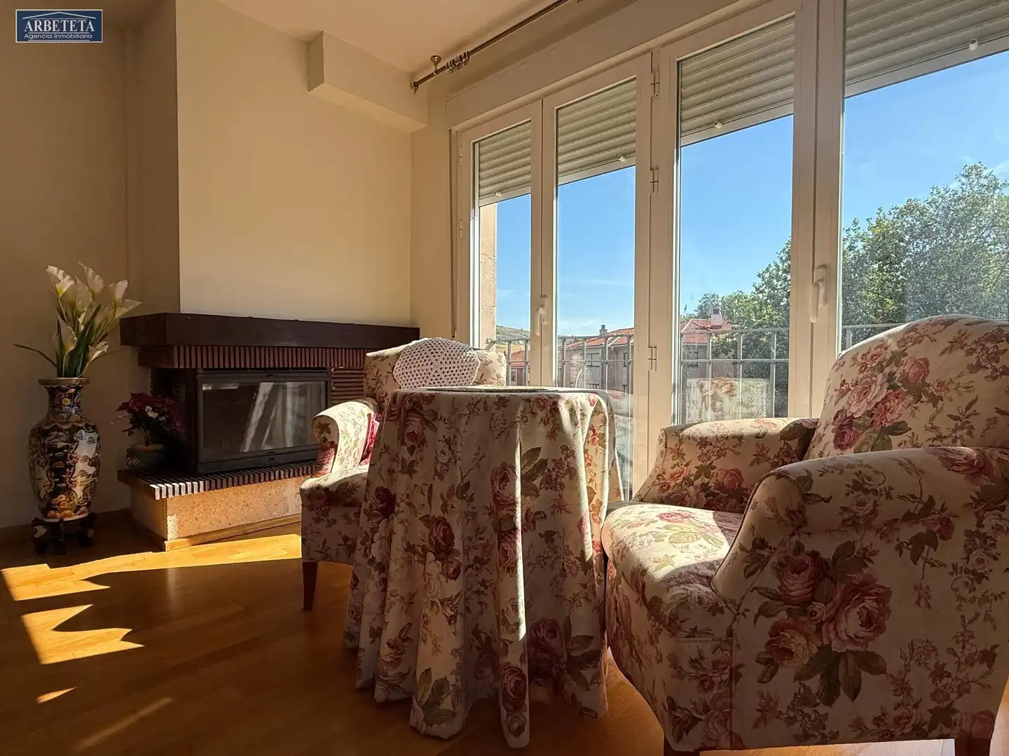 Wohnzimmer von Wohnung zum Verkauf in Sigüenza mit Heizung, Parkett und Gemeinschaftspool