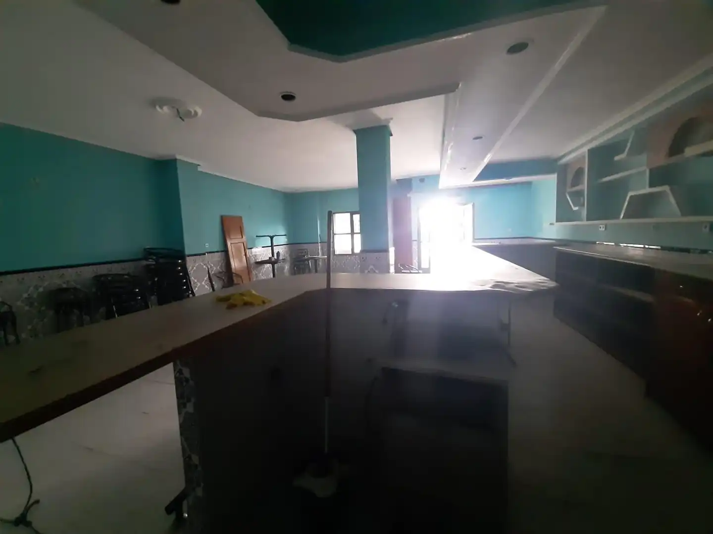 Local comercial en venda a Malpartida de Cáceres, imagen 3