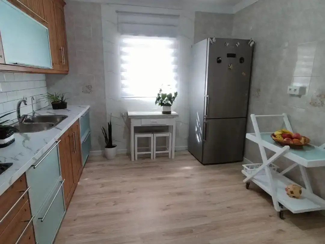 Cuina de Casa o xalet en venda en La Zubia Ciudad