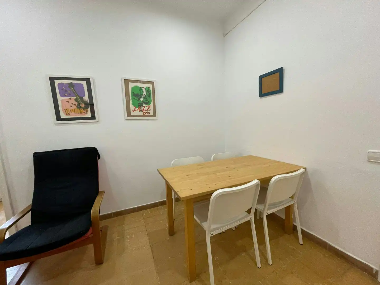 Dining room of Flat for share in Barcelona  with Heating, Furnished and Washing machine