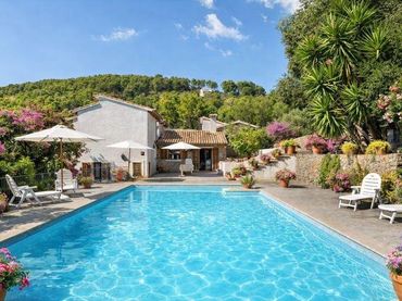 Villa avec balcon à vendre à Nord