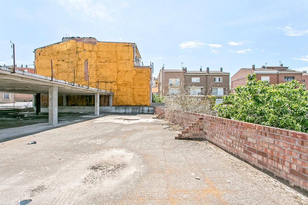 Exterior view of Building for sale in Navarcles