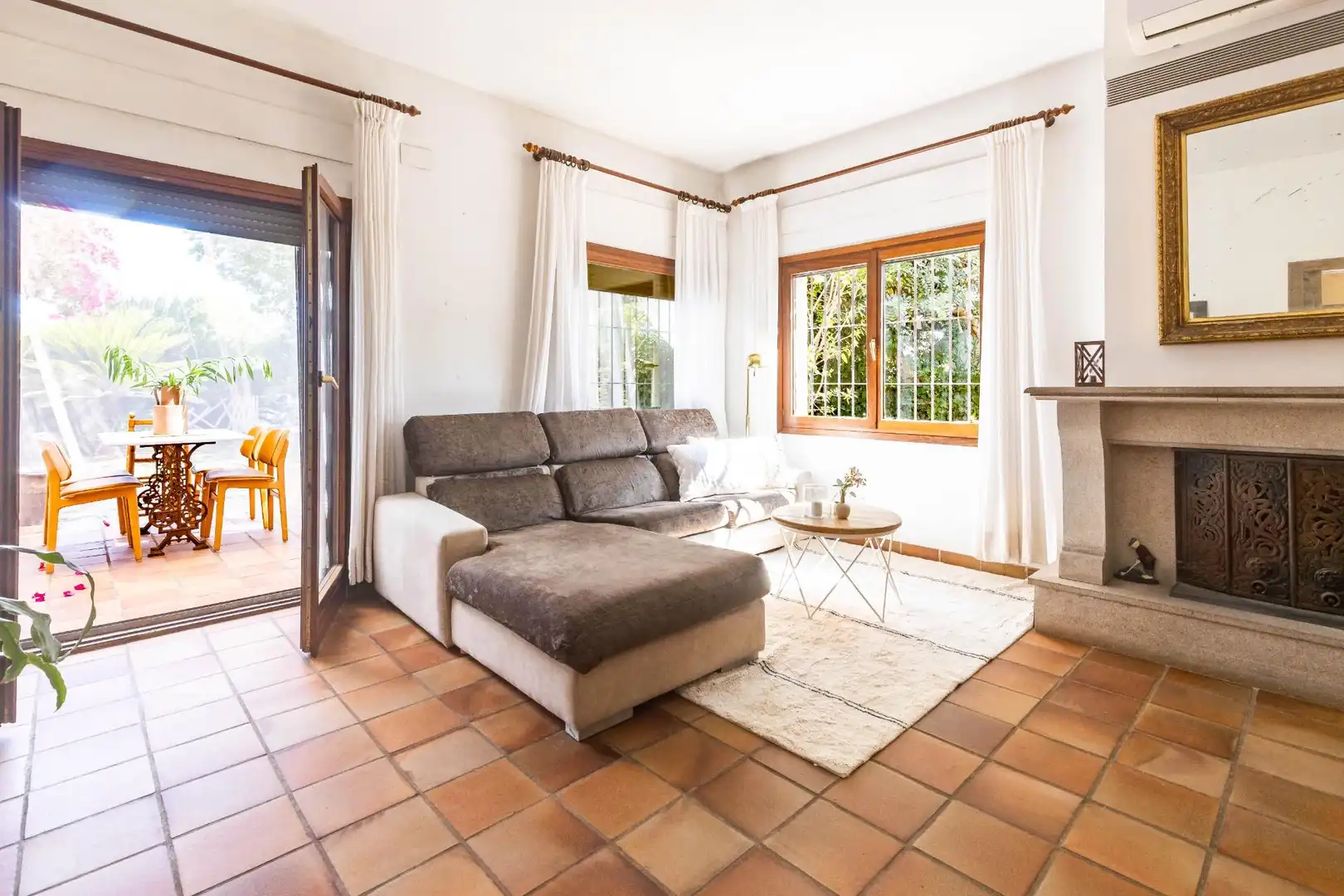 Living room of Houses for sale in Rocafort  with Air Conditioner, Heating and Private garden