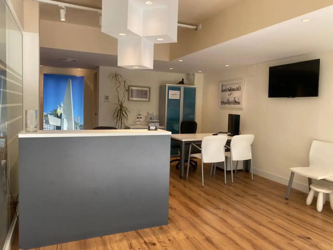 Business premises for sale in Plaza Catalunya, imagen 4