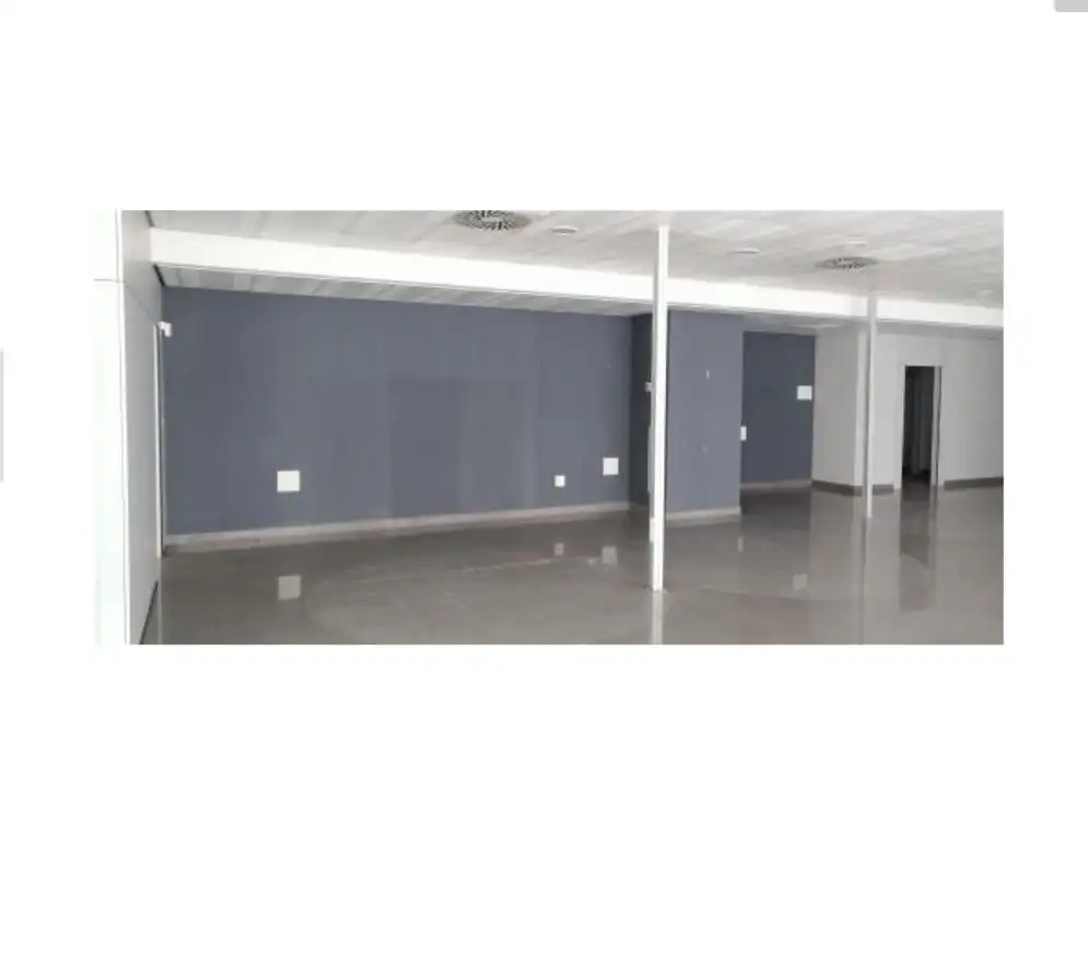 Local comercial en venta en Centro Urbano, imagen 4